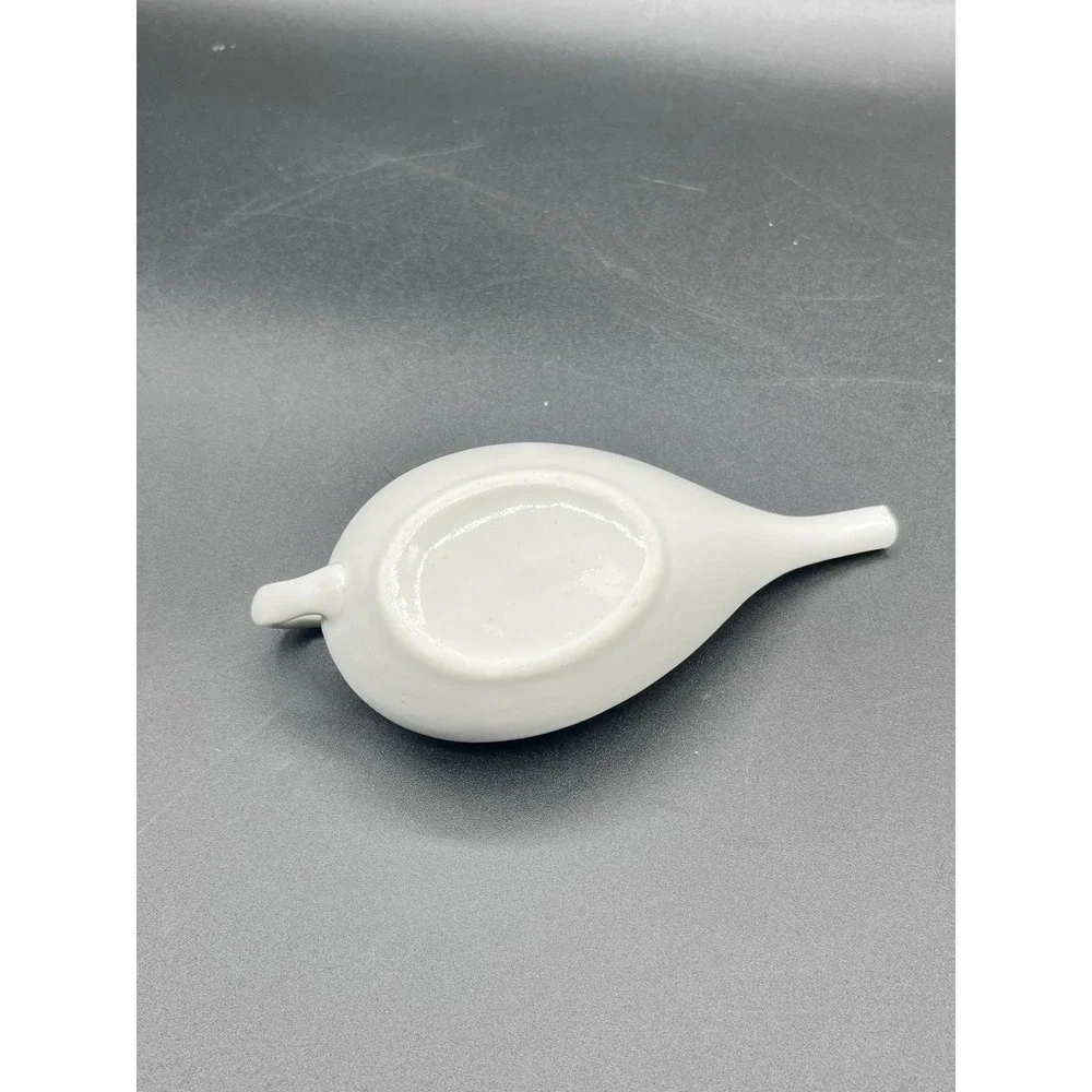 Vtg White Porcelain Ceramic Neti‎ Pot Invalid Feeder 6.5
